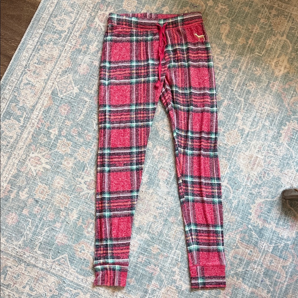 PINK Victoria's Secret Red and Black Plaid Joggers